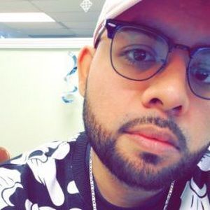 Meet your Posher, Eduardo